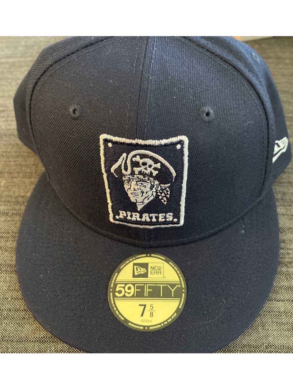 9fifty New Era Pittsburgh Pirates Navy and White Fitted Hat